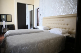 Гостиница Luxor Ессентуки Номер стандарт с 1 двуспальной кроватью-3